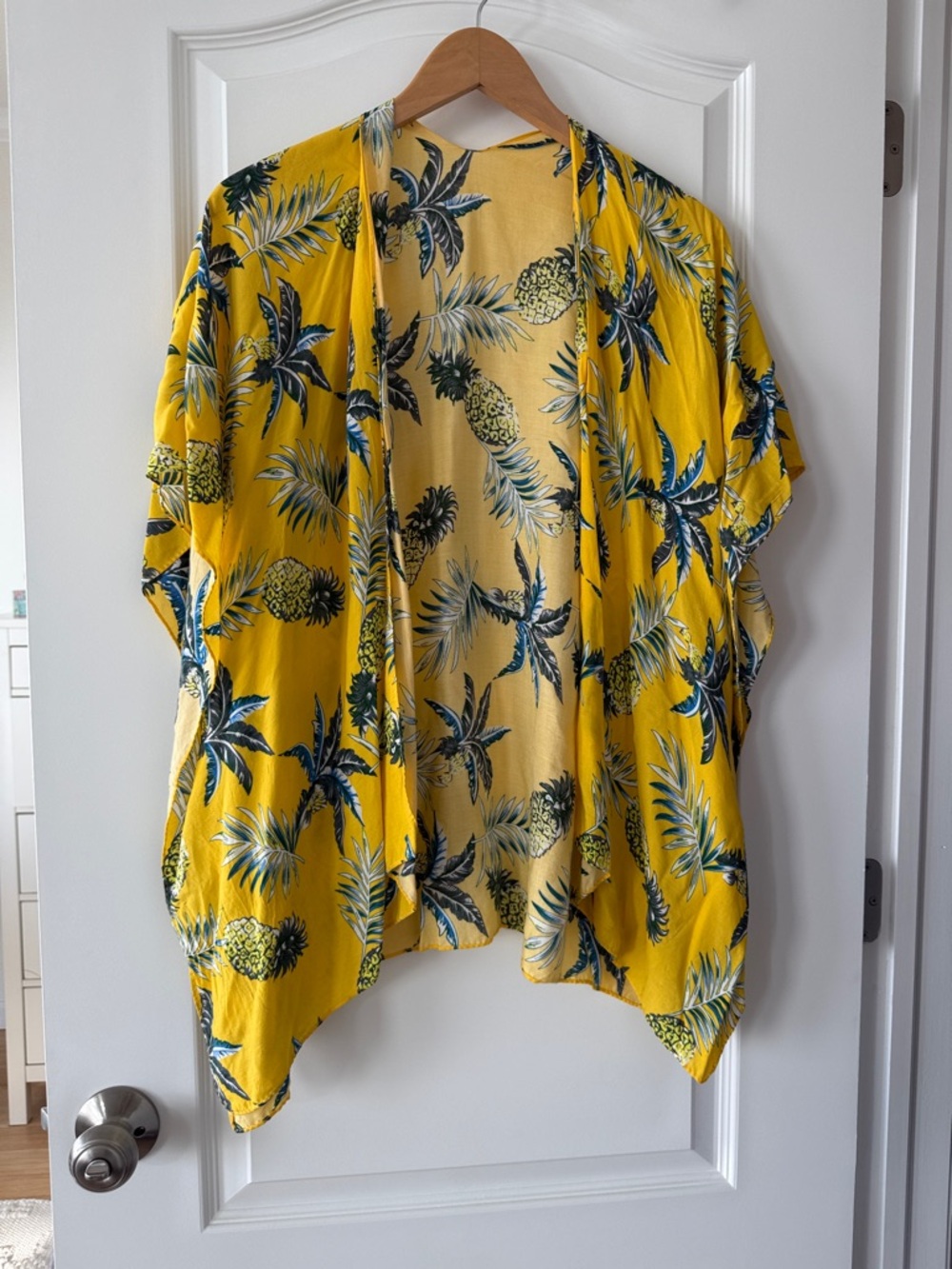 Yellow Pineapple & Palm Short Kimono